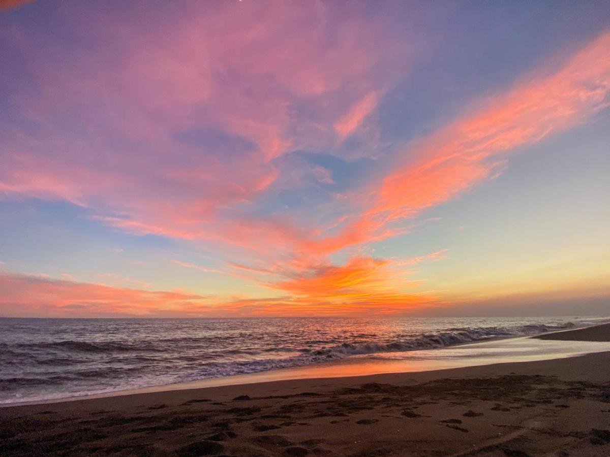 Hotel El Faro Monterrico Kültér fotó